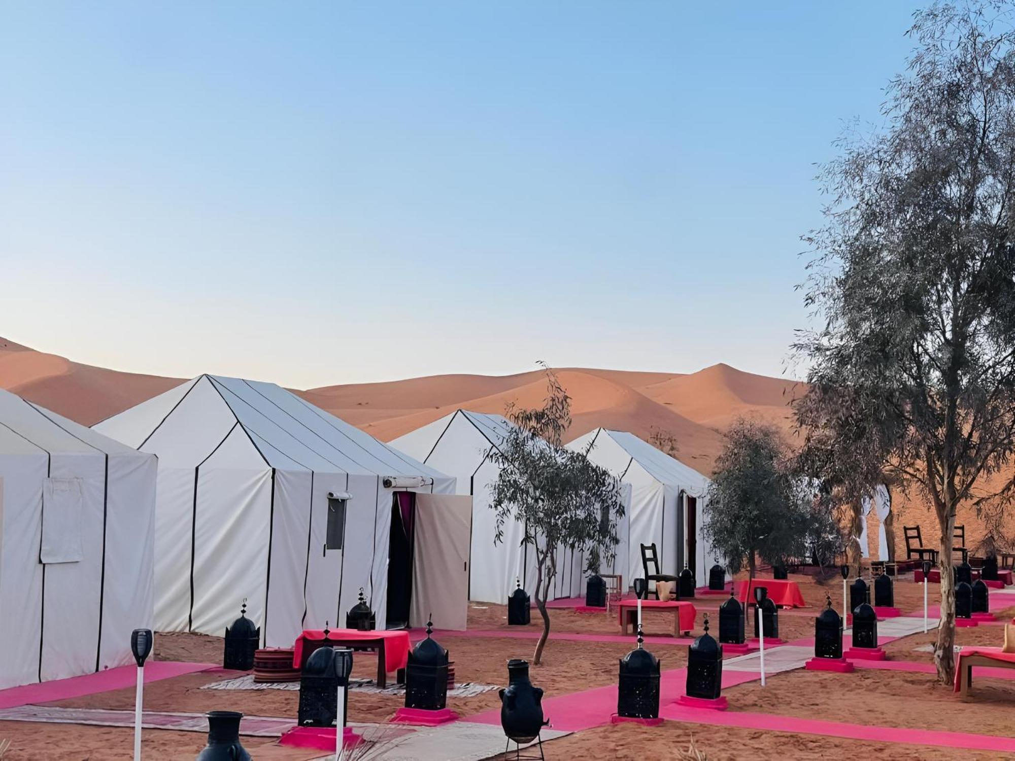 Merzouga Sahara Nights Camp & Desert Activities 外观 照片